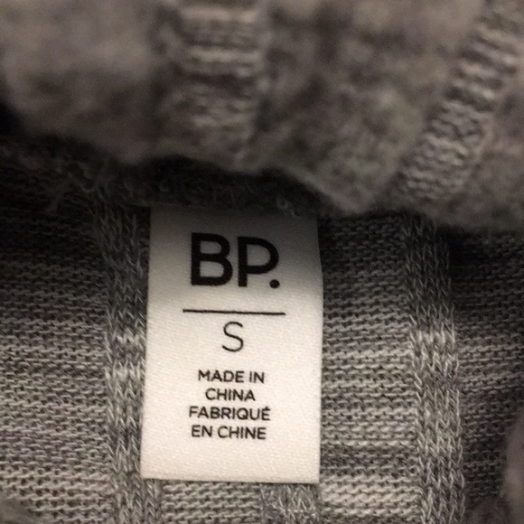 BP. Cozy Ribbed Turtleneck Top - Picture 4 of 6